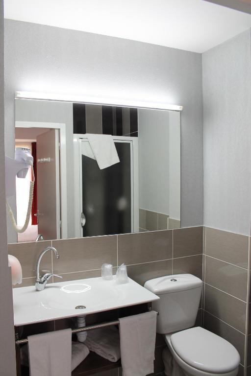 The Originals City, Hotel Albizia, Сарла-ла-Канеда Экстерьер фото